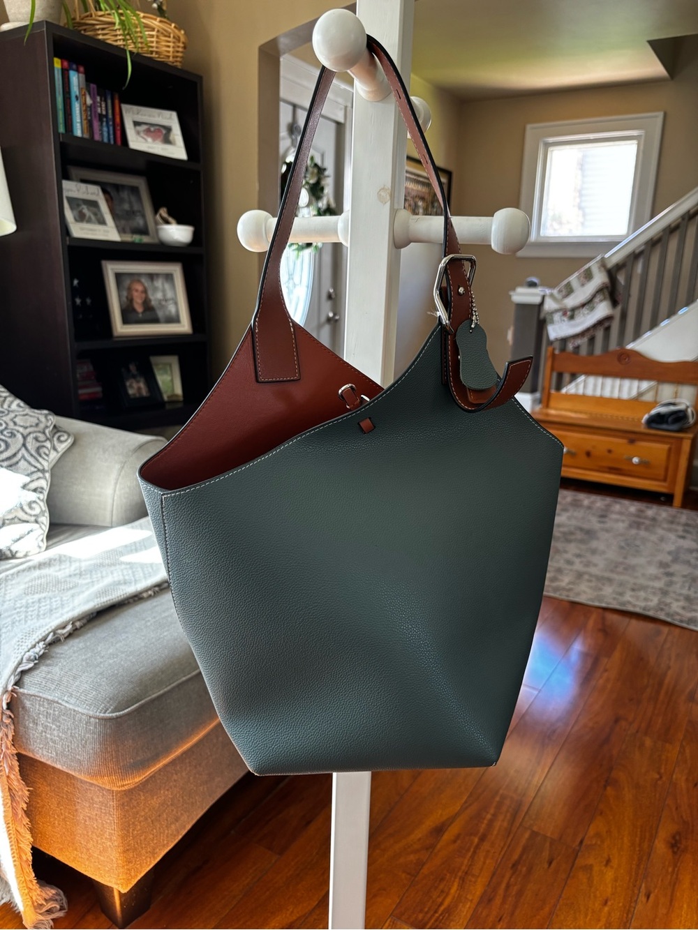 Reversible Two-Tone Faux Leather Tote Bag - Green/Brown